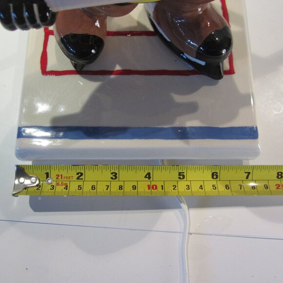 Boston Bruins Hockey Player Vintage Ceramic Lamp Arnels - Used/Works- No Shade - Picture 15 of 16